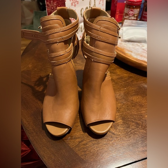 Michael Kors Open Toe High Heeled ankle boot/Bootie/Shootie tan/brown/beige - Picture 3 of 8